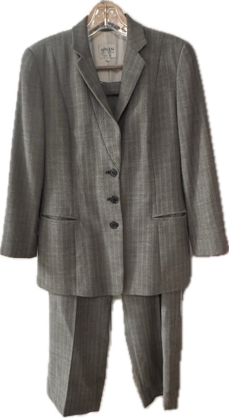Armani Collezioni Womens Virgin Wool Gray Herringbone Pant Suit Size 4 Italy